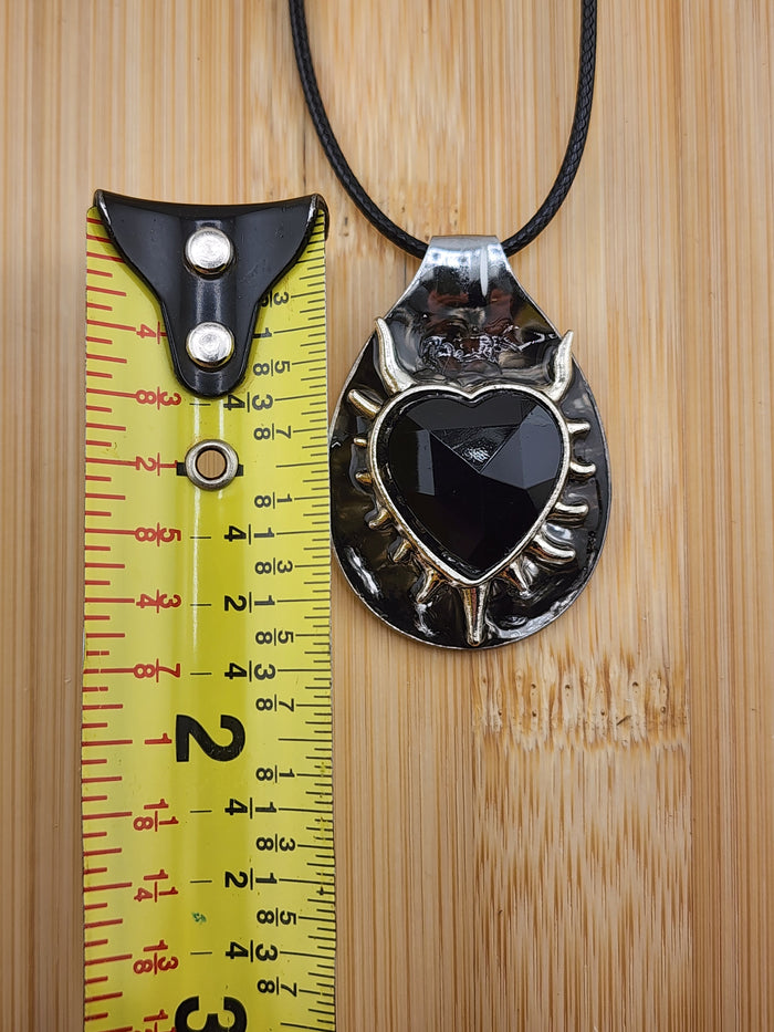 18in Adjustable Black Heart Gem Pendant Necklace - Women's Gothic