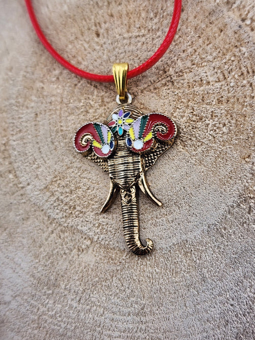 18in Adjustable Bohemian Red Elephant Pendant Necklace