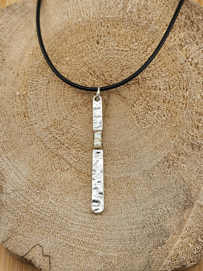 18in Adjustable Handmade Silver Tone Bar Pendant Necklace with Pearl Accent