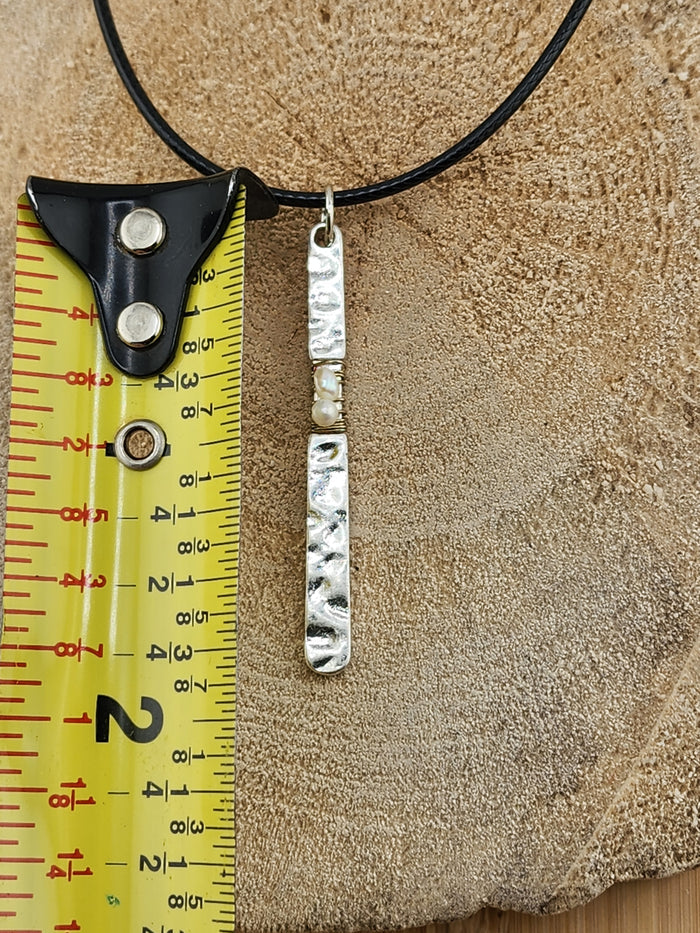 18in Adjustable Handmade Silver Tone Bar Pendant Necklace with Pearl Accent