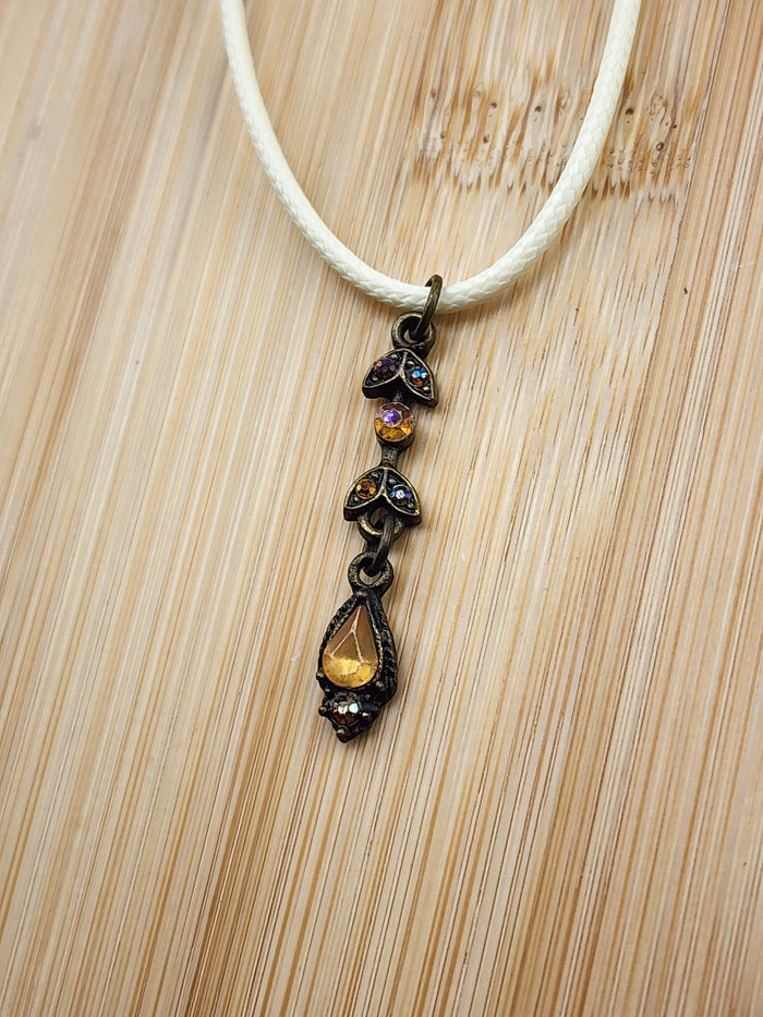 18in Adjustable Vintage-Style Amber Teardrop Pendant Necklace - Women Jewelry