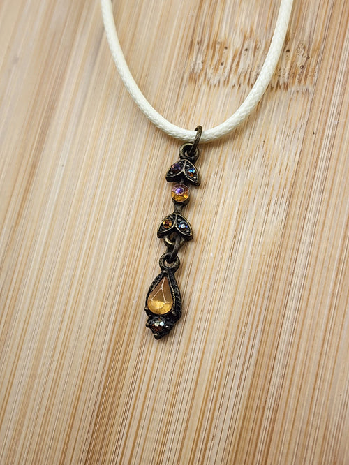 18in Adjustable Vintage-Style Amber Teardrop Pendant Necklace - Women Jewelry