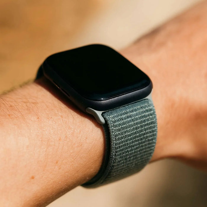 Apple Watch bandje Flyne - geweven - nylon - saliegroen