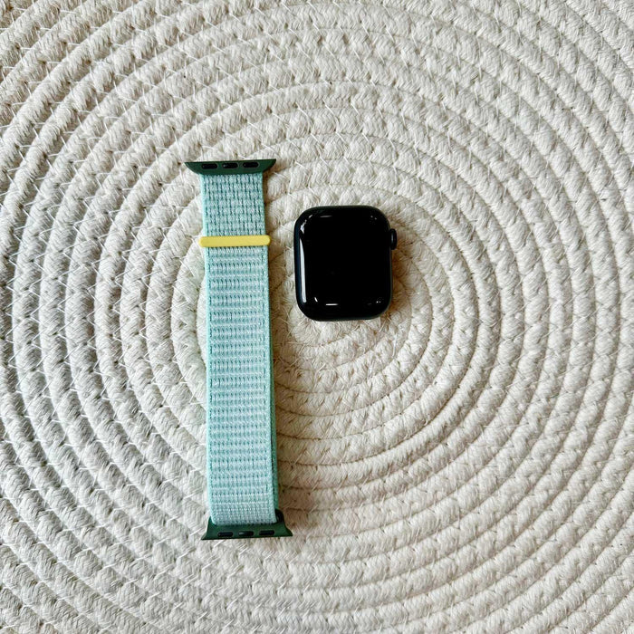 Apple Watch bandje Nexora - geweven - nylon - zacht mintgroen