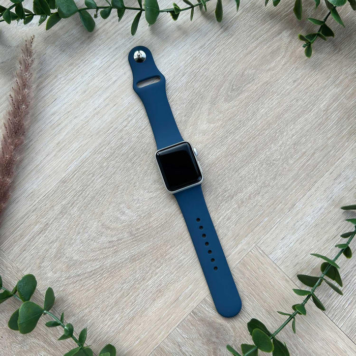 Apple Watch bandje Vyon - siliconen - stormblauw