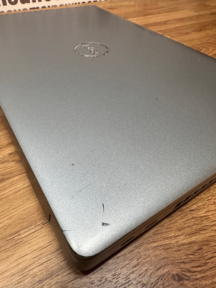 Dell Laptop Latitude 15-5520 - 11th Generation Core i5 16GB