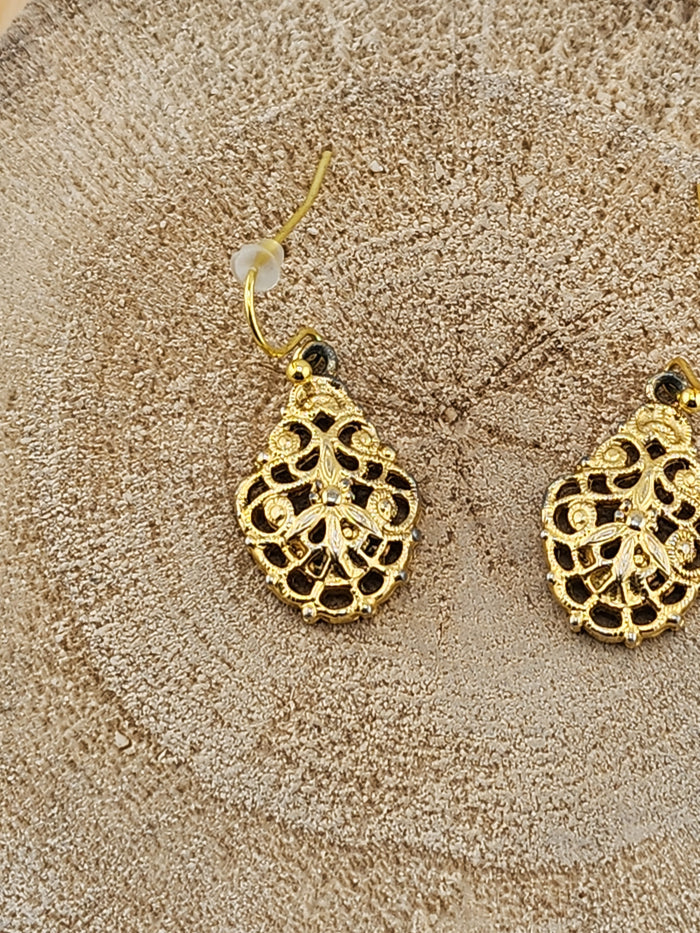 Gold Filigree Teardrop Dangle Earrings - Women Jewelry 0524