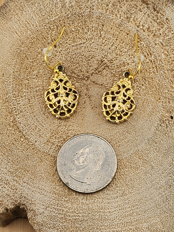 Gold Filigree Teardrop Dangle Earrings - Women Jewelry 0524