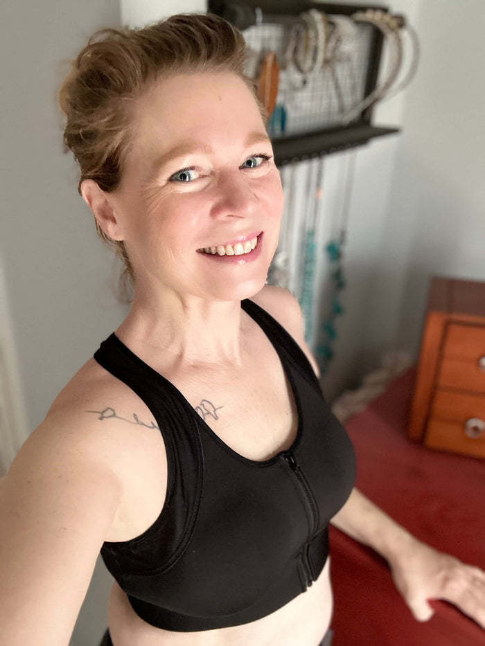 Hero Front-Closure Sports Bra