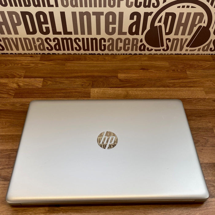 HP Laptop 15-da0511sa - Intel Core i3 4GB RAM 1TB HDD