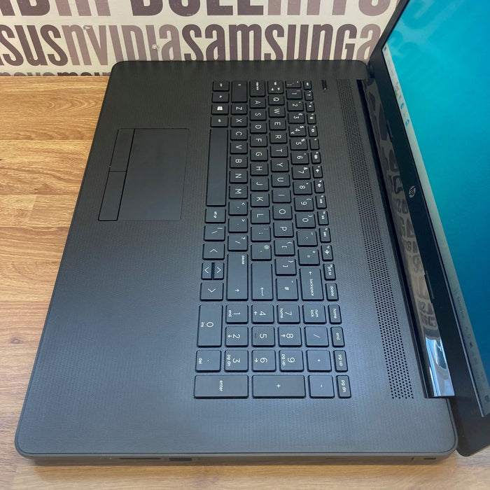 HP Laptop 17-ca0003na - AMD Dual-Core 4GB RAM 1TB HDD DVD