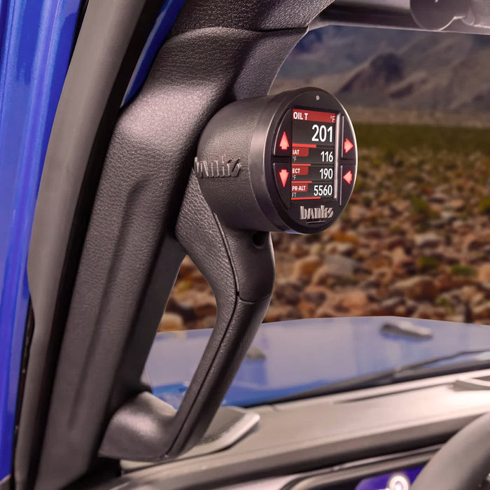 Banks iDash installed in Jeep JL in MOAB viewed from the outside.