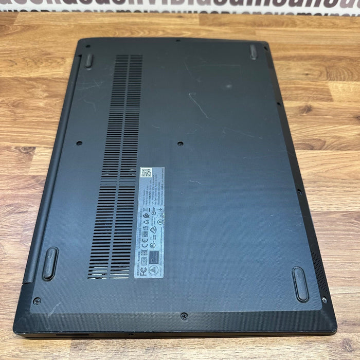 Lenovo Laptop IdeaPad 3-15 - Quad-Core Ryzen 5 8GB RAM
