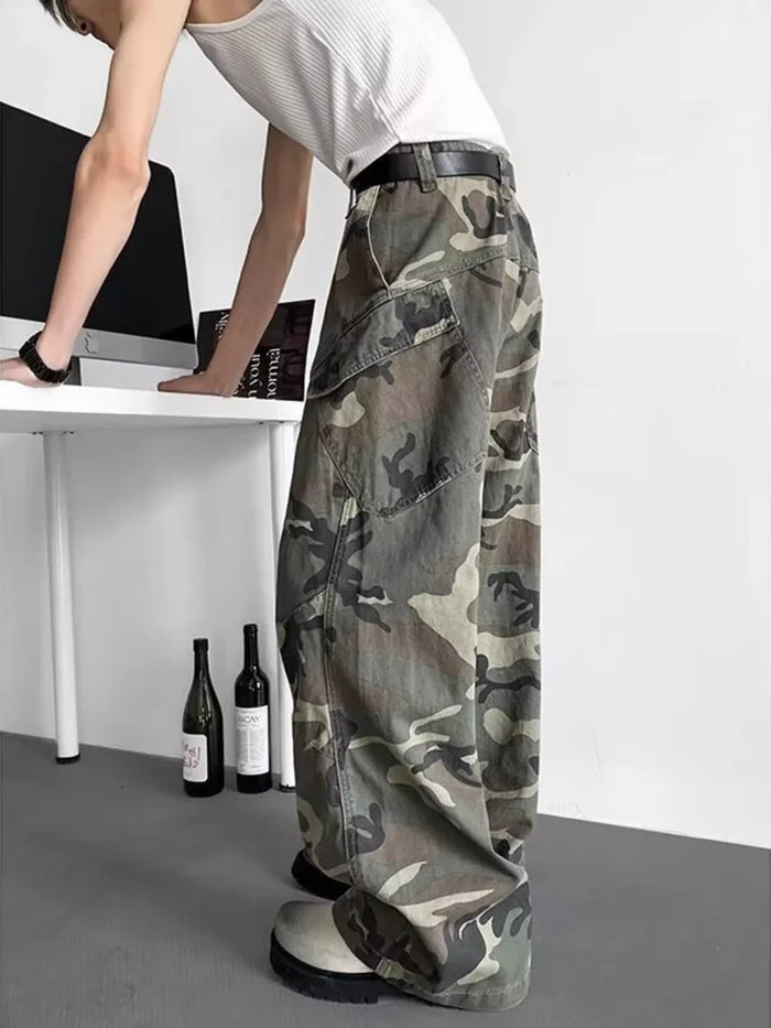 Loose Fit Camouflage Cargo Pants