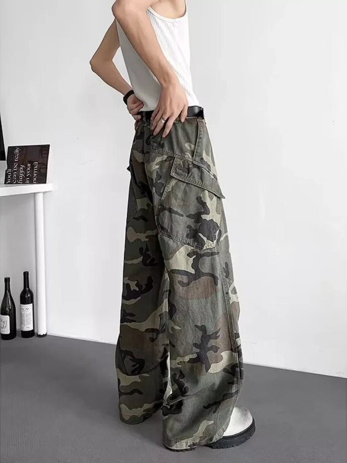 Loose Fit Camouflage Cargo Pants