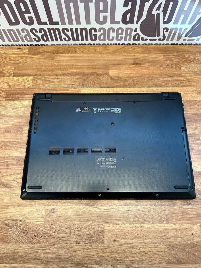 Toshiba Laptop L50-C-1GM - Intel Core i3 8GB RAM 1TB HDD